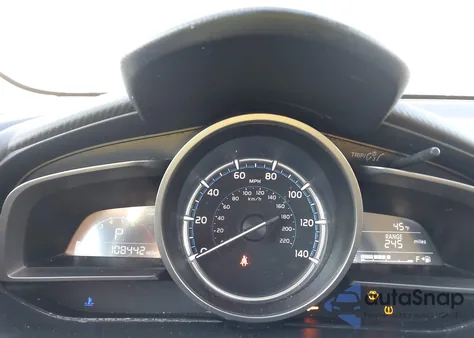 2019 Toyota Yaris Le z USA, uszkodzony, nr VIN 3MYDLBYV8KY507100